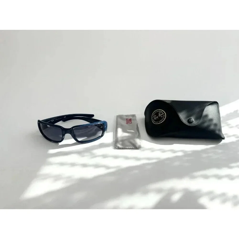 Ray Ban Italian Square Blue Frame Light Grey | Blue Gradient RB 4338 Sunglasses - Picture 9 of 10